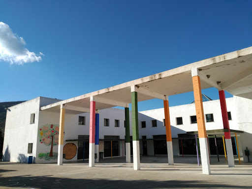El Centro Guadalinfo de Carcabuey ayudará a hacer la Matrícula telemática para el CEIP Virgen del Castillo